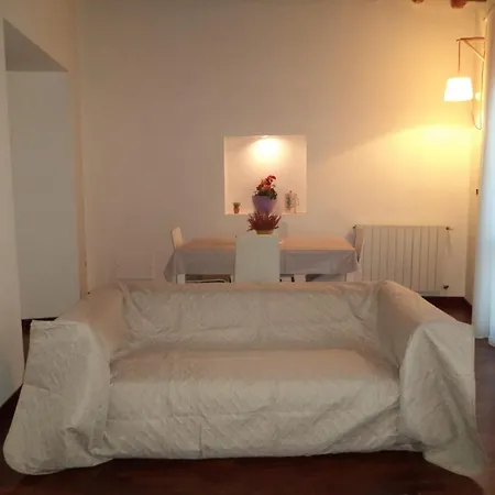 Locami Holiday&house Il Detto Casa Regina Apartment *